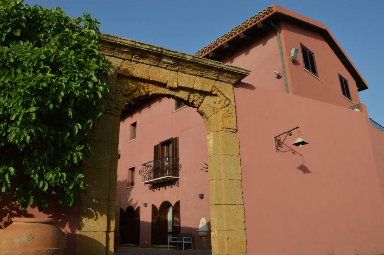 לינה וארוחת בוקר אגריג'נטו Casa Realia מראה חיצוני תמונה