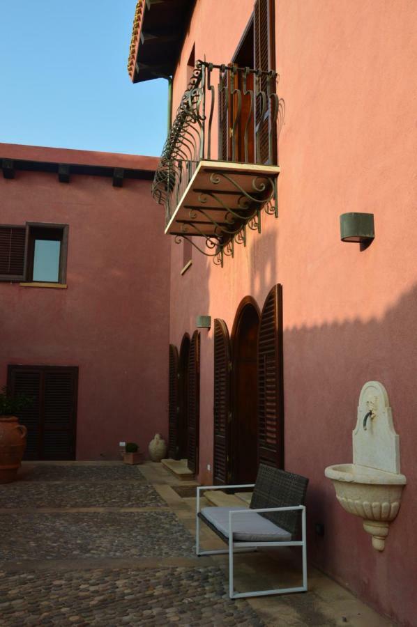 לינה וארוחת בוקר אגריג'נטו Casa Realia מראה חיצוני תמונה